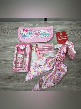 Hello Kitty Pink Accessory Set with Lip Gloss, Scrunchies & Pouch